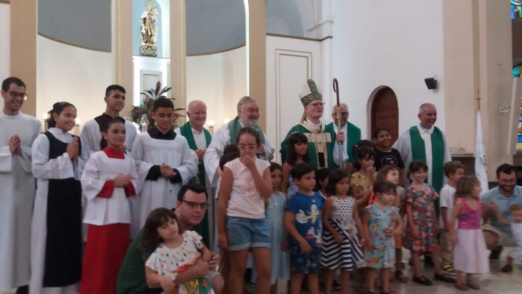 Missas e homenagens mobilizam fiéis na Região Sé - Jornal O São Paulo