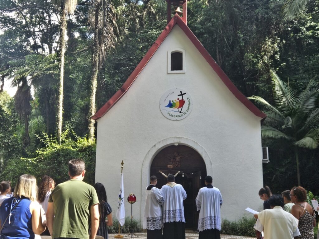 Em meio à natureza, ‘Peregrinos de Esperança’ vão a santuário mariano no Jaraguá - Jornal O São Paulo