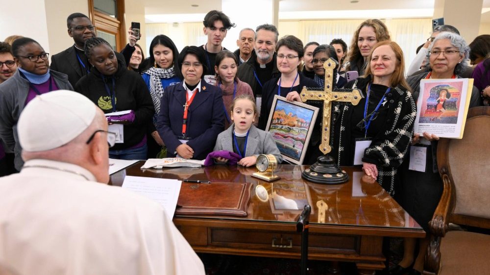 Papa enfatiza que o tráfico de pessoas é uma violação gravíssima aos direitos humanos - Jornal O São Paulo