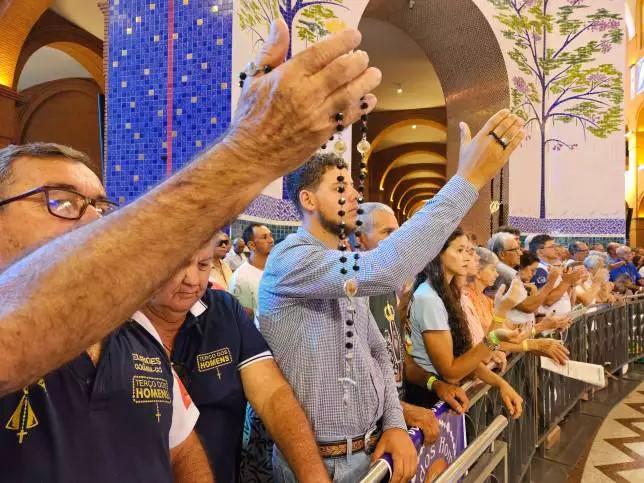 Em 17ª romaria nacional, membros do Terço dos Homens reafirmam sua reaproximação de Deus - Jornal O São Paulo