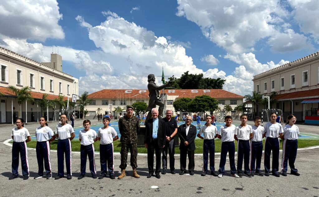 Em visita pastoral, Dom Odilo confirma na fé os fiéis da Paróquia São José Operário - Jornal O São Paulo