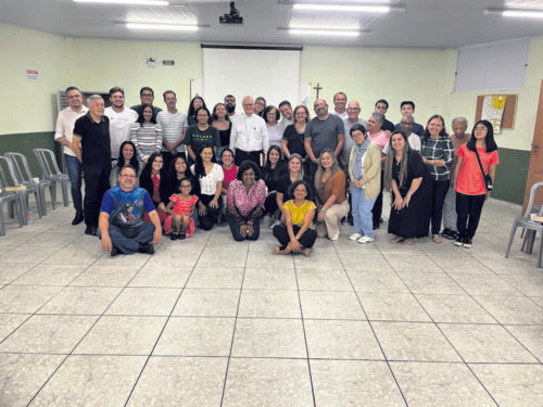 Dom Odilo palestra em retiro de crismandos da Paróquia Nossa Senhora de Loreto - Jornal O São Paulo