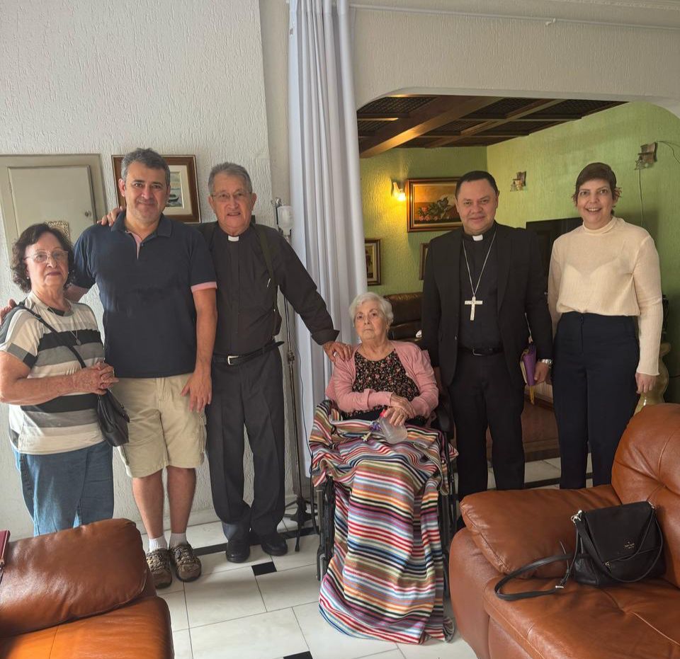 Dom Cícero faz visita pastoral à Paróquia São Pedro Apóstolo - Jornal O São Paulo