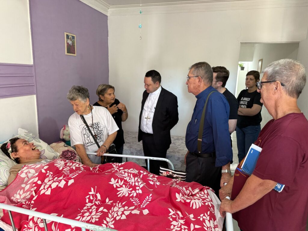 Dom Cícero faz visita pastoral à Paróquia São Pedro Apóstolo - Jornal O São Paulo