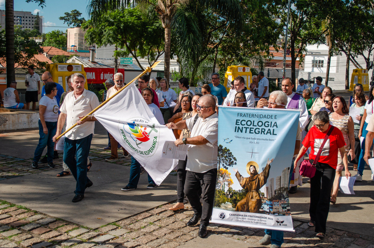 Múltiplas atividades mobilizam fiéis e padres na Brasilândia - Jornal O São Paulo