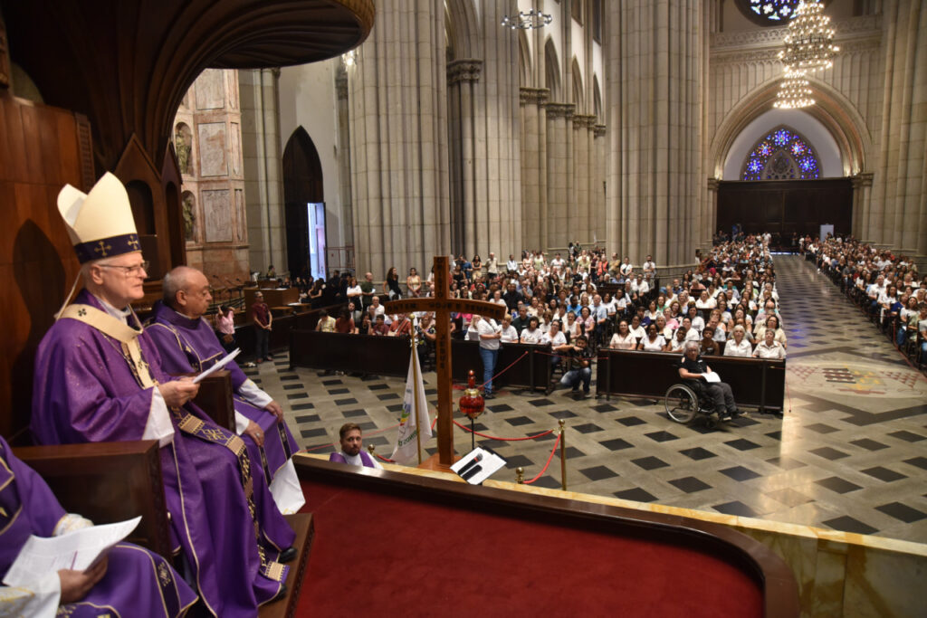 Dom Odilo institui 215 ministros da Catequese para a Arquidiocese de São Paulo