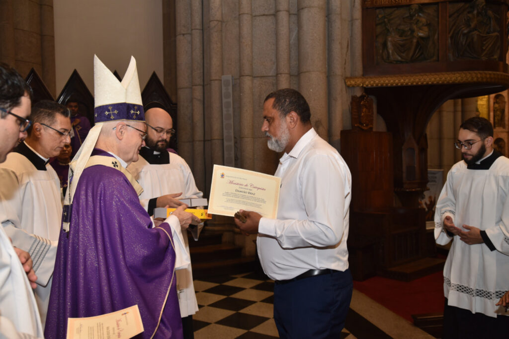 Dom Odilo institui 215 ministros da Catequese para a Arquidiocese de São Paulo