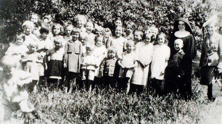 Dia dos Justos da Humanidade: 2 mil religiosas salvaram judeus na Polônia - Jornal O São Paulo