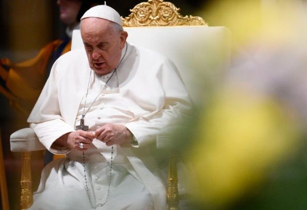 Papa apresenta leve melhora e reza pelas vítimas em Mianmar - Jornal O São Paulo