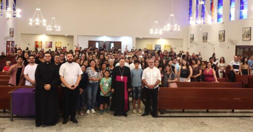Belém: crismandos participam do Encontro de Jovens com o Bispo - Jornal O São Paulo