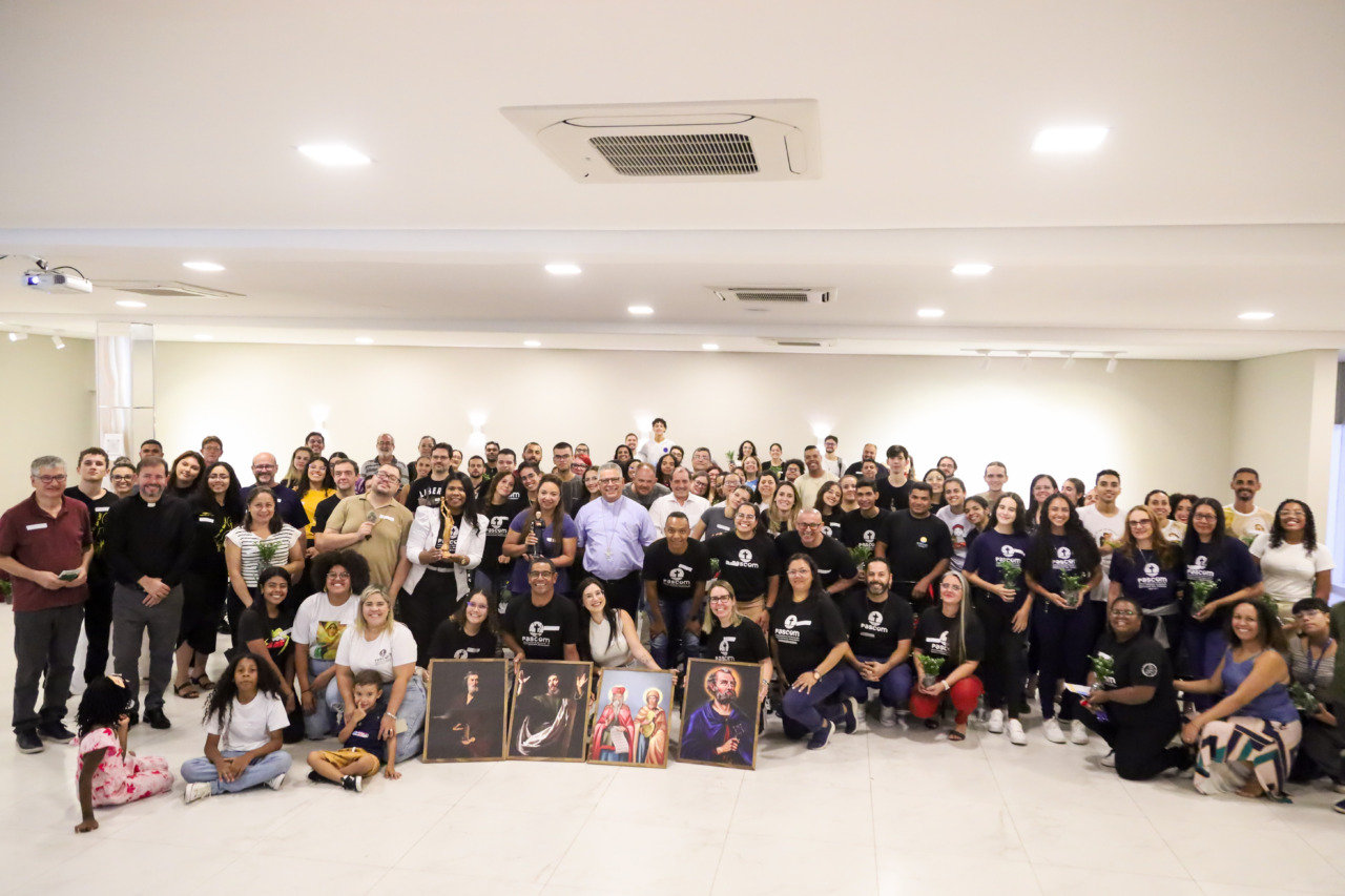 Dom Carlos Silva apresenta a nova coordenação regional da Pascom - Jornal O São Paulo