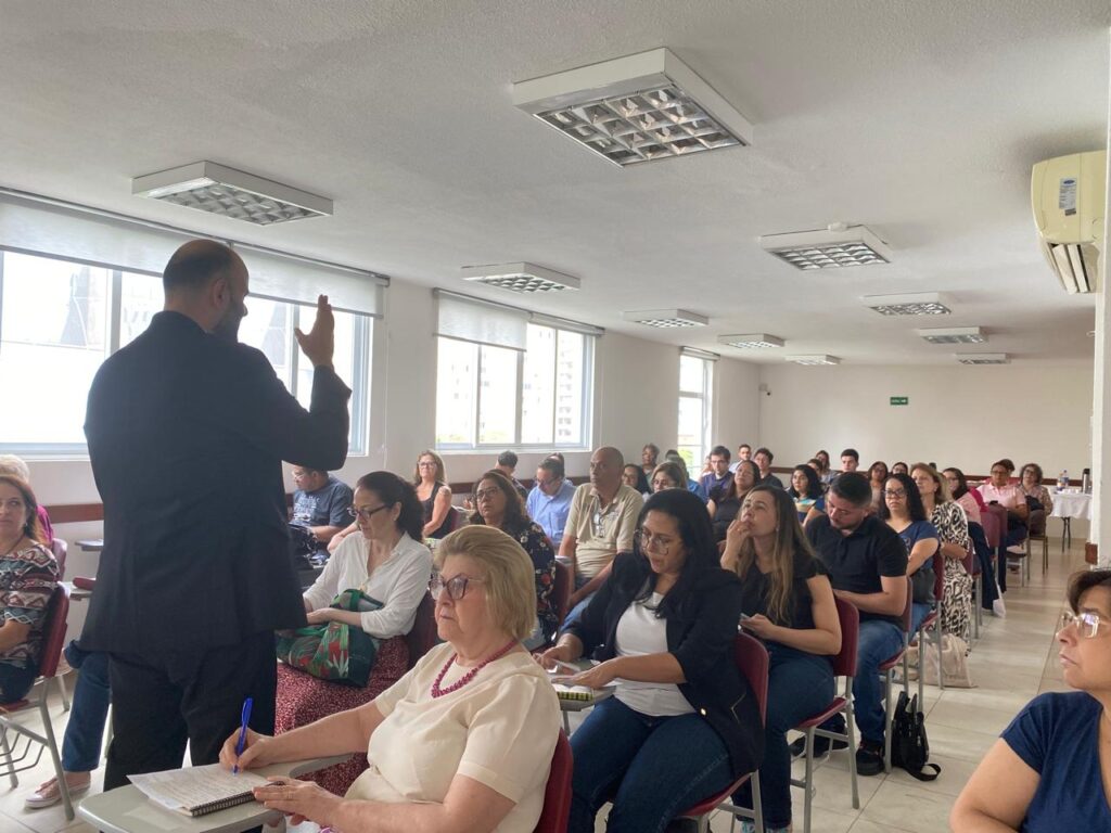 Região Sé tem reunião das secretárias e peregrinação de ícone mariano - Jornal O São Paulo