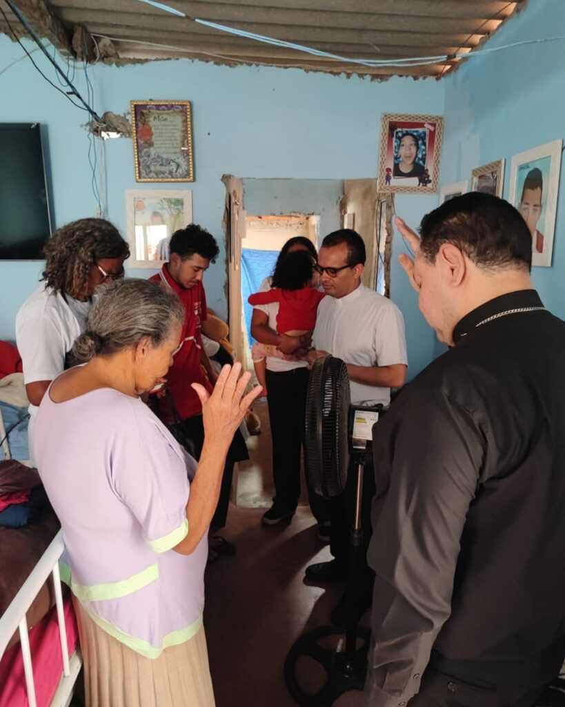 Dom Cícero realiza visita pastoral à Paróquia Santo André Apóstolo - Jornal O São Paulo