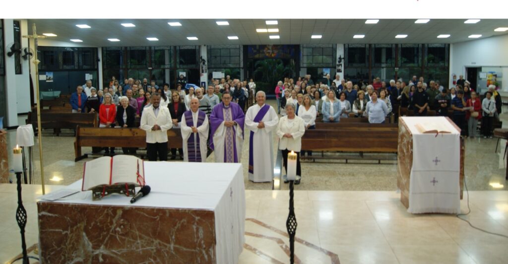 Crismas, posse de pároco e encontro do clero são destaques na Lapa - Jornal O São Paulo