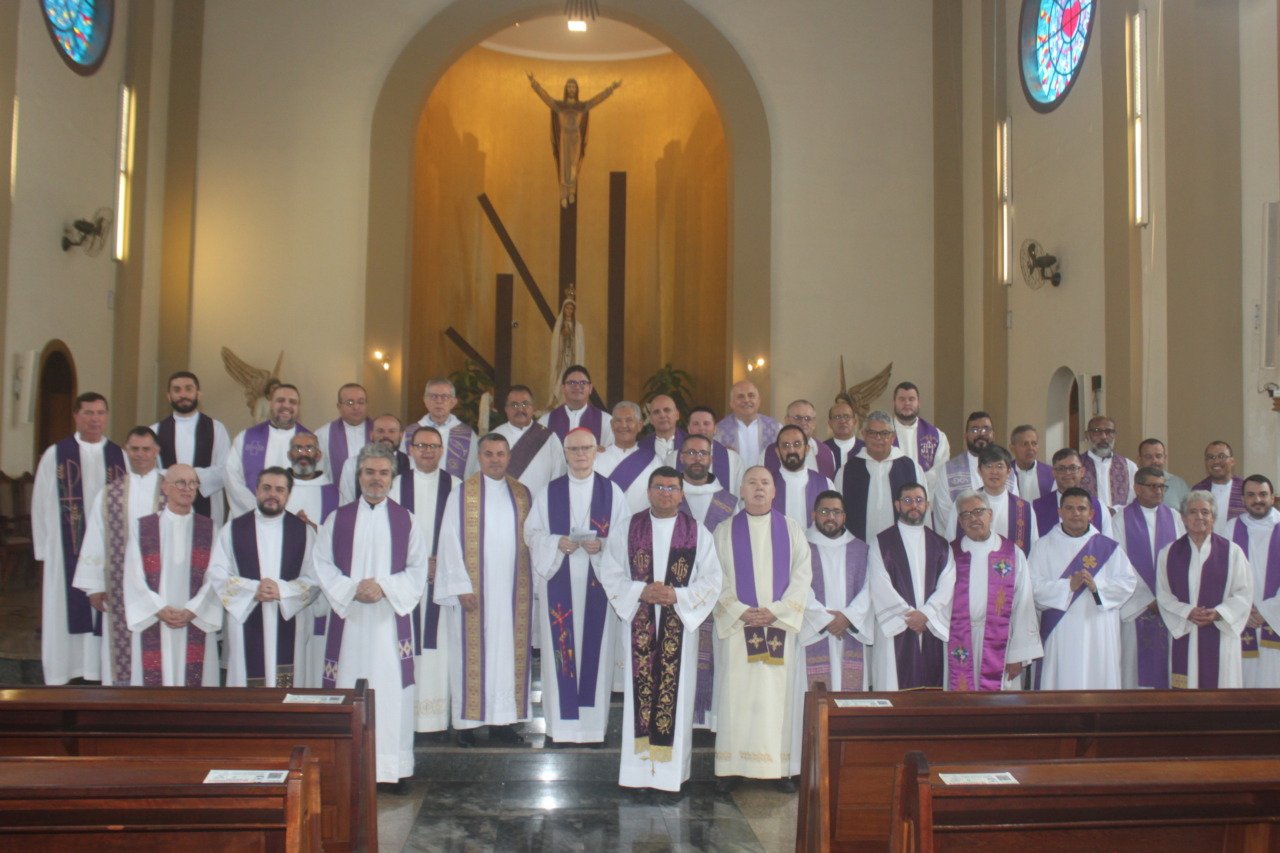 Crismas, posse de pároco e encontro do clero são destaques na Lapa - Jornal O São Paulo