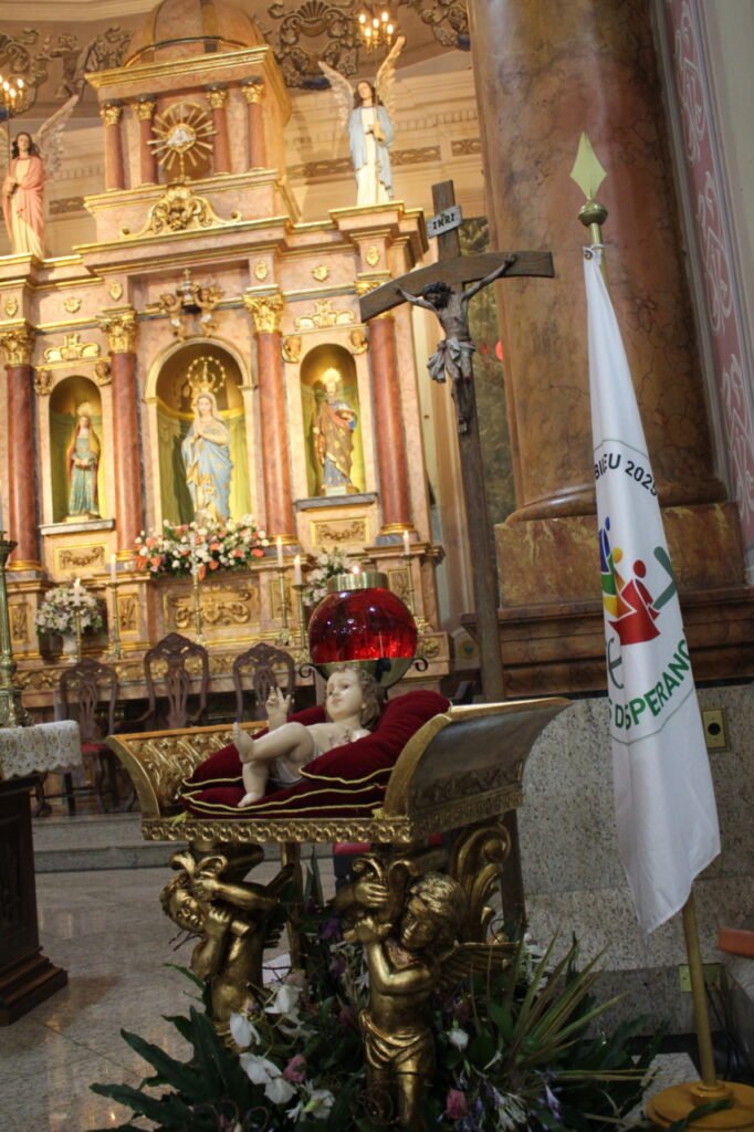 Peregrinos e paroquianos vivenciam tempo de graças na Igreja Nossa Senhora da Expectação - Jornal O São Paulo
