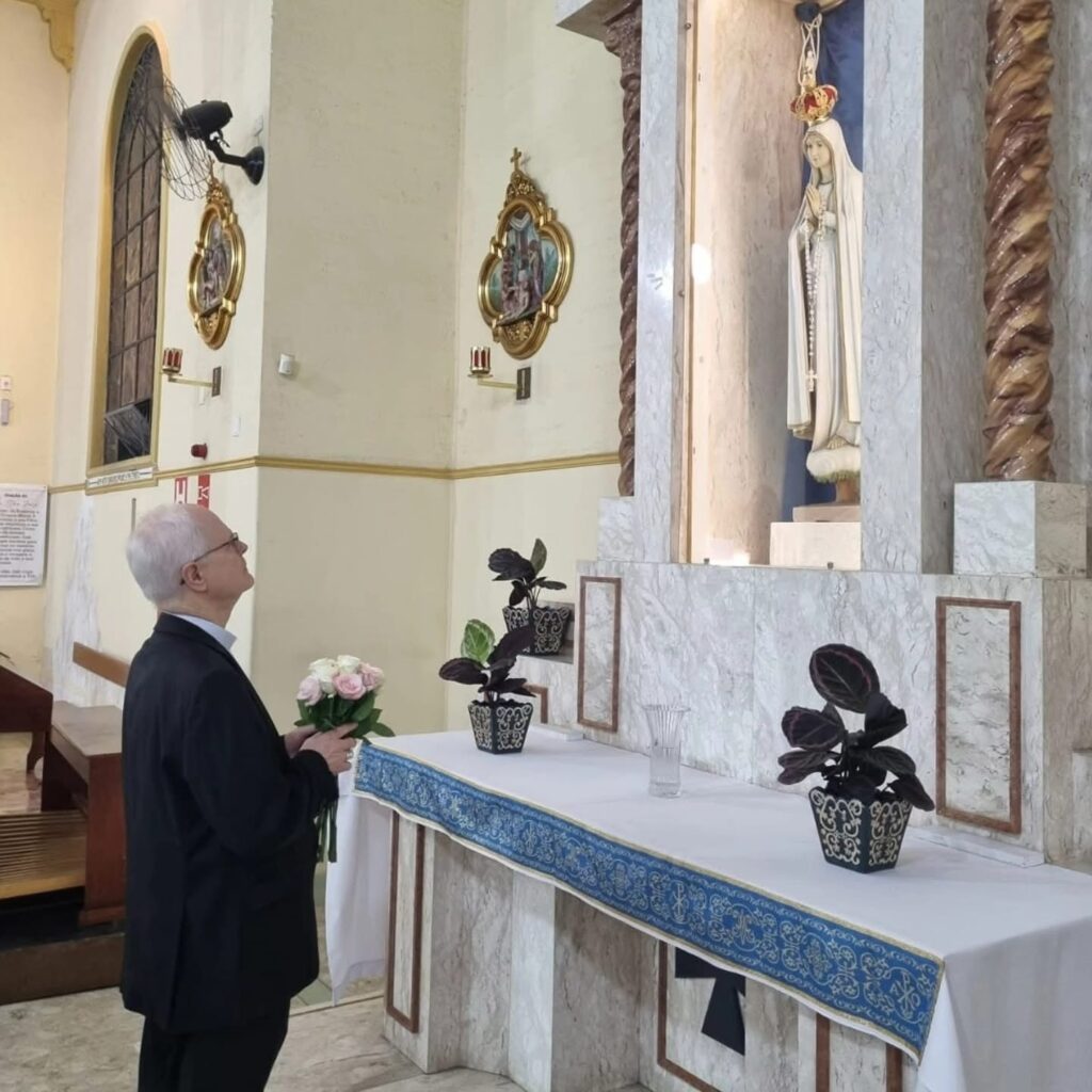 Dom Odilo vivencia as realidades pastorais da Paróquia Nossa Senhora de Fátima - Jornal O São Paulo