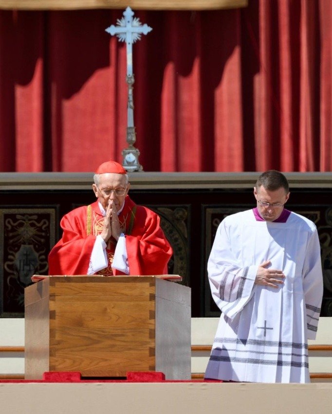 Roma e seus peregrinos se despedem do Papa Francisco - Jornal O São Paulo