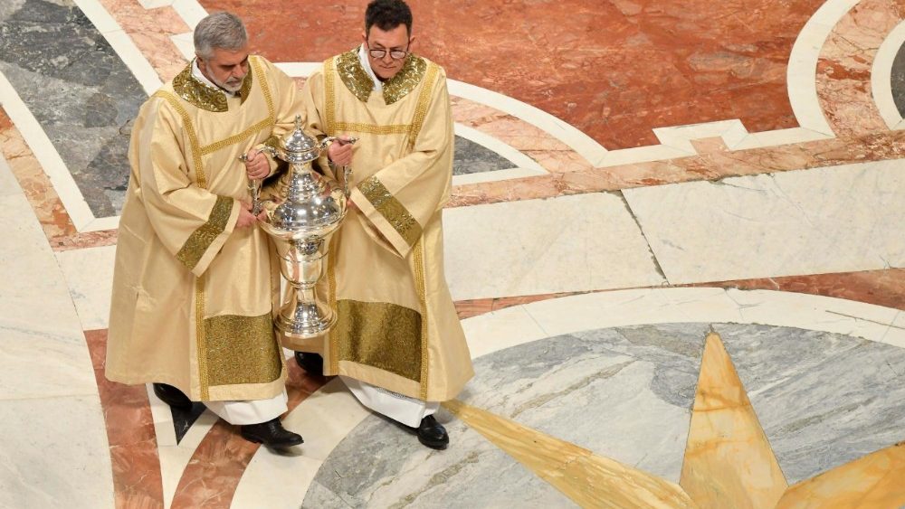 Papa pede a sacerdotes uma entrega a Deus radical, gratuita e discreta - Jornal O São Paulo
