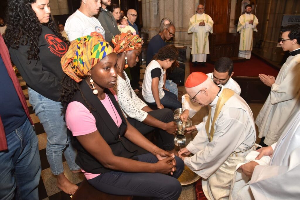 Cardeal Scherer: ‘Somos chamados a renovar nossa fé, nosso compromisso e apreço pela Eucaristia’ - Jornal O São Paulo