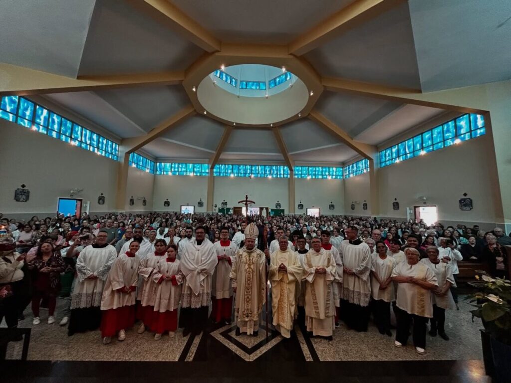 Dom Cícero: ‘Temos uma Mãe que olha por nós e que está atenta às nossas aflições’ - Jornal O São Paulo