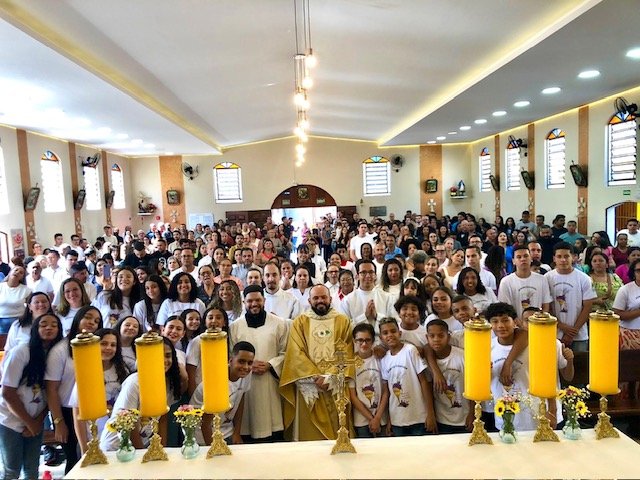 Reuniões formativas e missas com Crismas e de 1ª Comunhão mobilizam fiéis na Região Lapa - Jornal O São Paulo