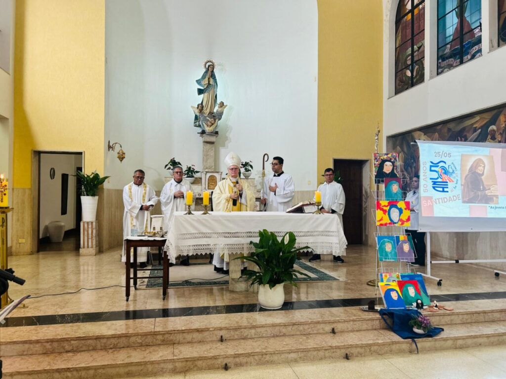 Santa Vicenta: testemunha do amor que ‘arregaça as mangas’ - Jornal O São Paulo