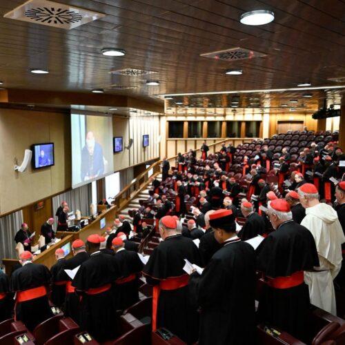 Concluídos os nove dias de oração em sufrágio de Francisco, todas as atenções se voltam para o Conclave - Jornal O São Paulo