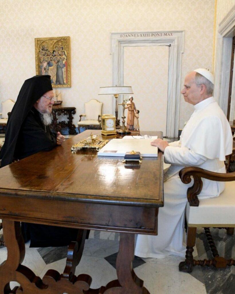 Patriarca ecumênico de Constantinopla tem encontro com Leão XIV - Jornal O São Paulo