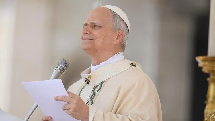 No Regina Caeli, Leão XIV recorda Francisco e reza pelas vítimas das guerras - Jornal O São Paulo