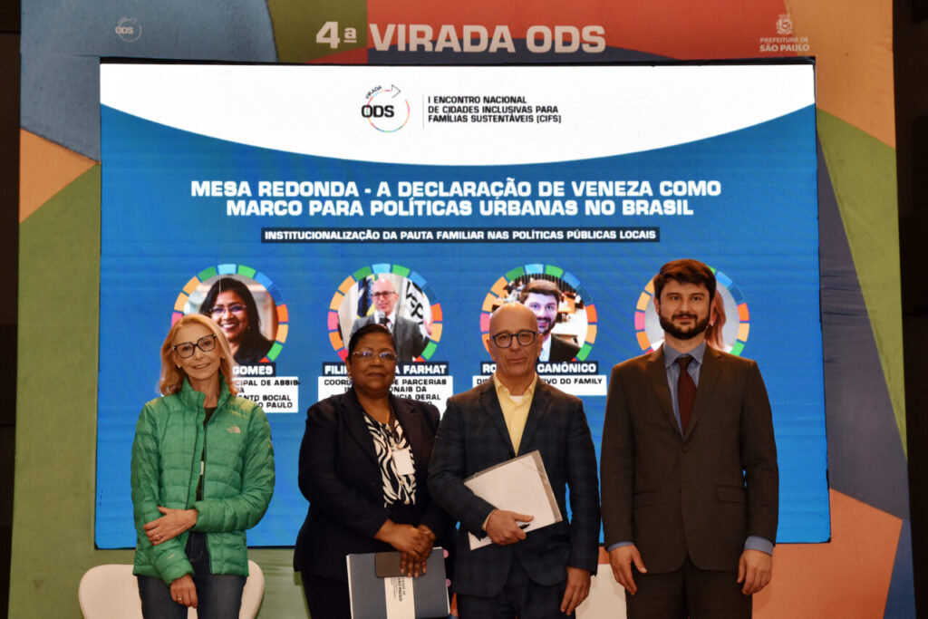 Fortalecimento da família ganha protagonismo em debate sobre políticas urbanas  - Jornal O São Paulo