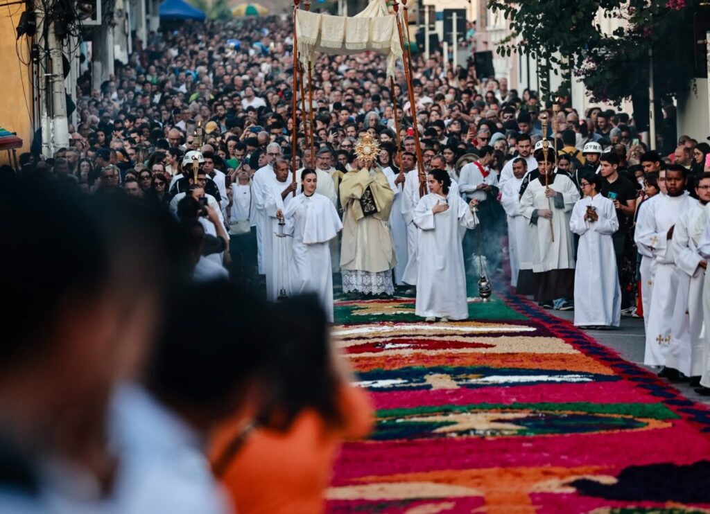 Veja como foi a celebração de Corpus Christi pelo Brasil - Jornal O São Paulo