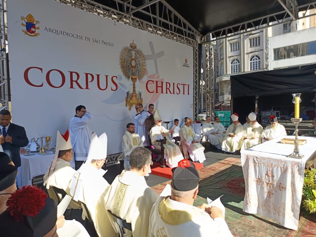 ‘Corpus Christi é a festa da Eucaristia, tesouro inestimável que Jesus deixou a sua Igreja’ - Jornal O São Paulo