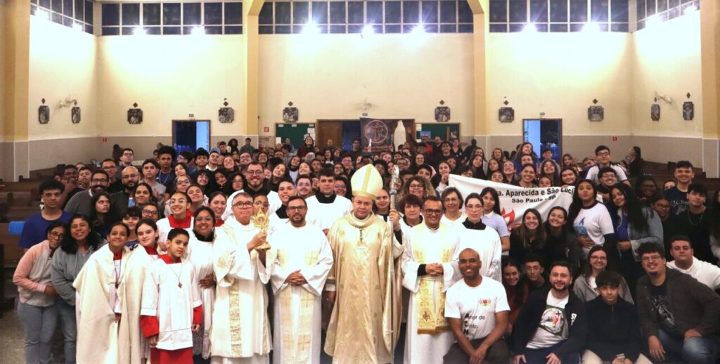 Dom Cícero exorta os jovens a serem ‘testemunhas de esperança’ - Jornal O São Paulo