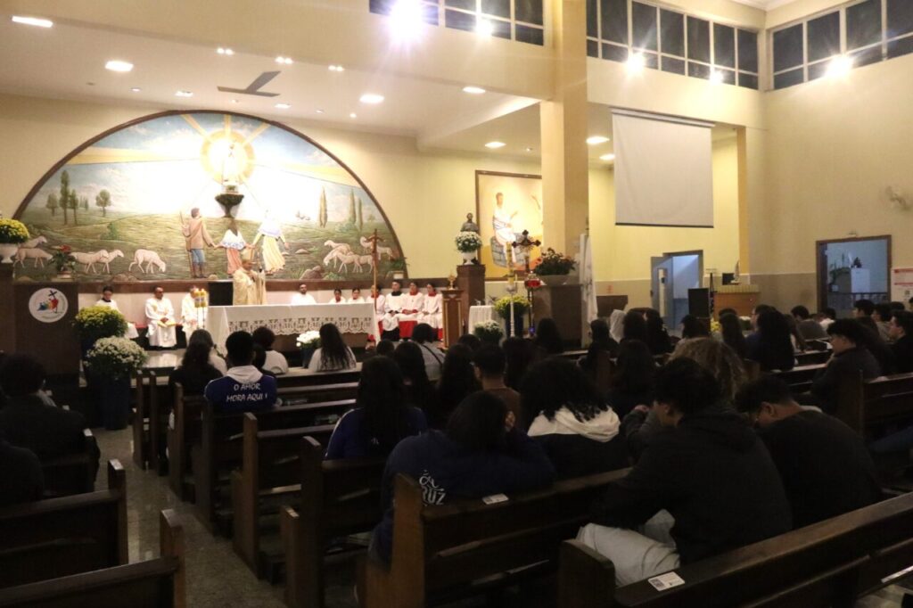 Dom Cícero exorta os jovens a serem ‘testemunhas de esperança’ - Jornal O São Paulo