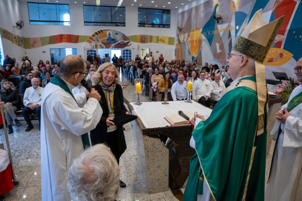 Dom Odilo preside missa pelos 50 anos da Paróquia Nossa Senhora Aparecida dos Ferroviários - Jornal O São Paulo