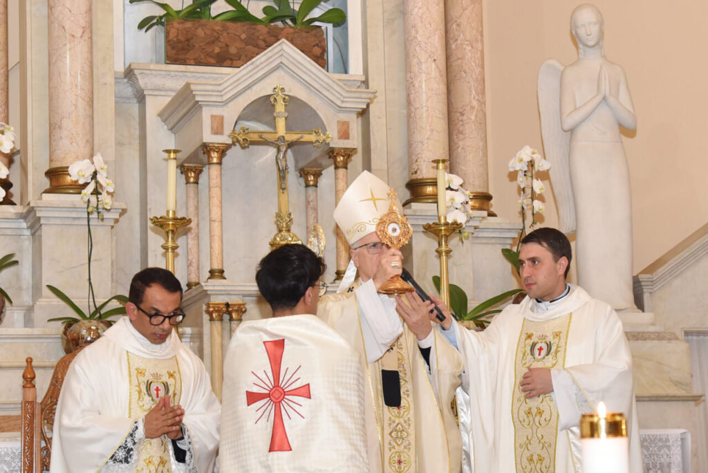 Camilianos e fiéis rendem graças a Deus pelos 450 anos da conversão de São Camilo de Lellis - Jornal O São Paulo