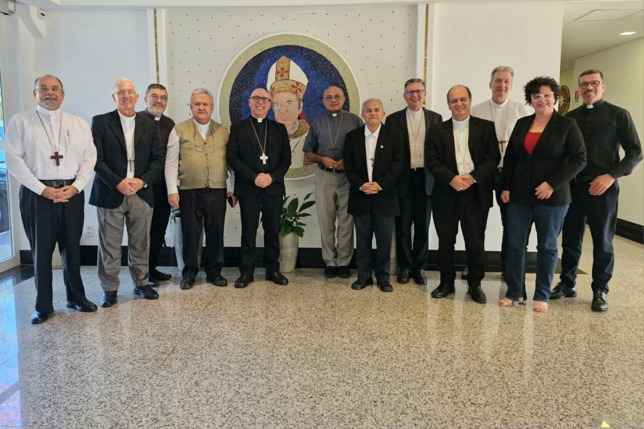 Comissão de Comunicação da CNBB realiza encontro com bispos referenciais e coordenadores da Pascom Brasil - Jornal O São Paulo