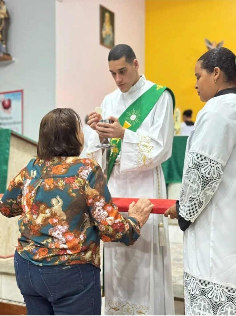 ‘Tem aquecido meu coração e minha vocação observar a fé viva do povo’ - Jornal O São Paulo