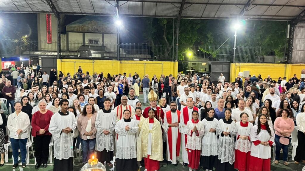 Crismas, posses de padres e eventos paroquiais mobilizam fiéis no Ipiranga - Jornal O São Paulo