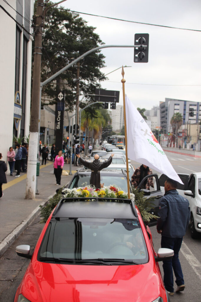 Crismas, peregrinações jubilares e ordenação diaconal são destaques na Região Ipiranga - Jornal O São Paulo