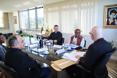 Diretoria das Pontifícias Obras Missionárias apresenta projetos à CNBB - Jornal O São Paulo