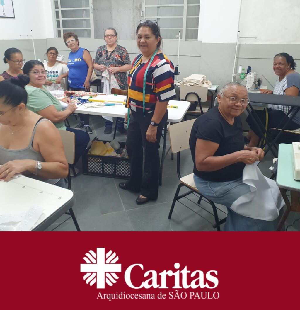 Oficinas de costura e artesanato movimentam paróquia e geram esperança na Lapa - Jornal O São Paulo
