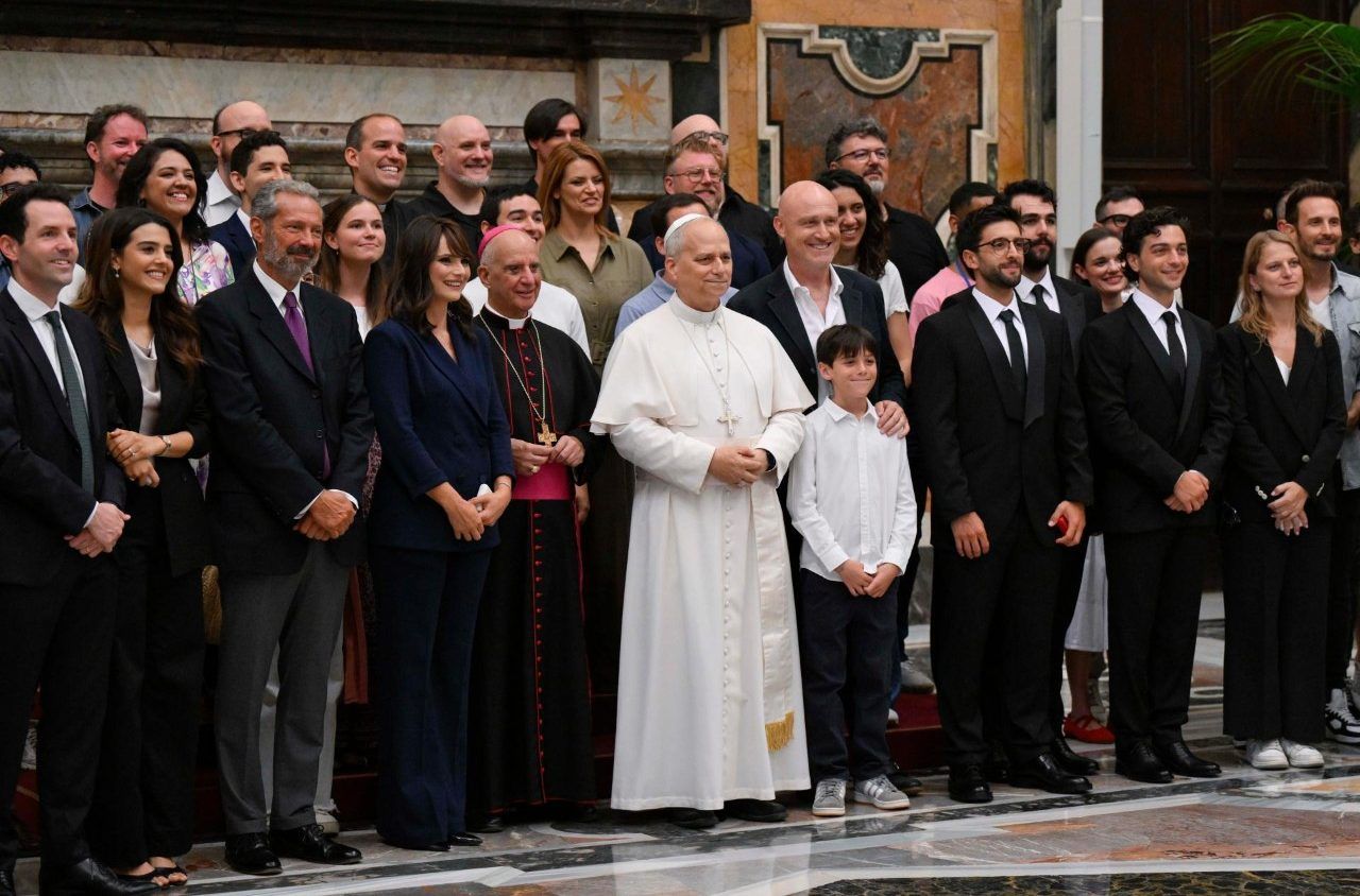 Papa aos artistas: ajudem os jovens a encontrar a verdadeira alegria que é Jesus - Jornal O São Paulo