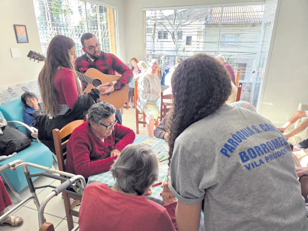 Missa com crismas e atividades com MESCs e jovens são destaques no Belém - Jornal O São Paulo
