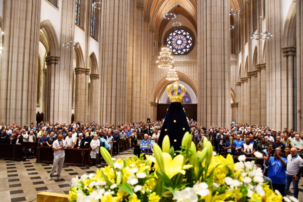 ‘Fortes na fé e alegres na esperança’, membros do Terço dos Homens peregrinam no Ano Santo - Jornal O São Paulo