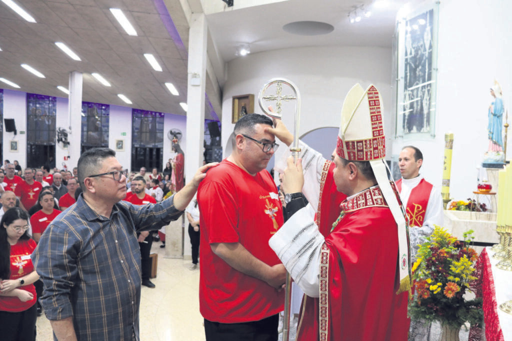 Belém: Dom Cícero preside crismas, apresenta padres e participa de encontros - Jornal O São Paulo