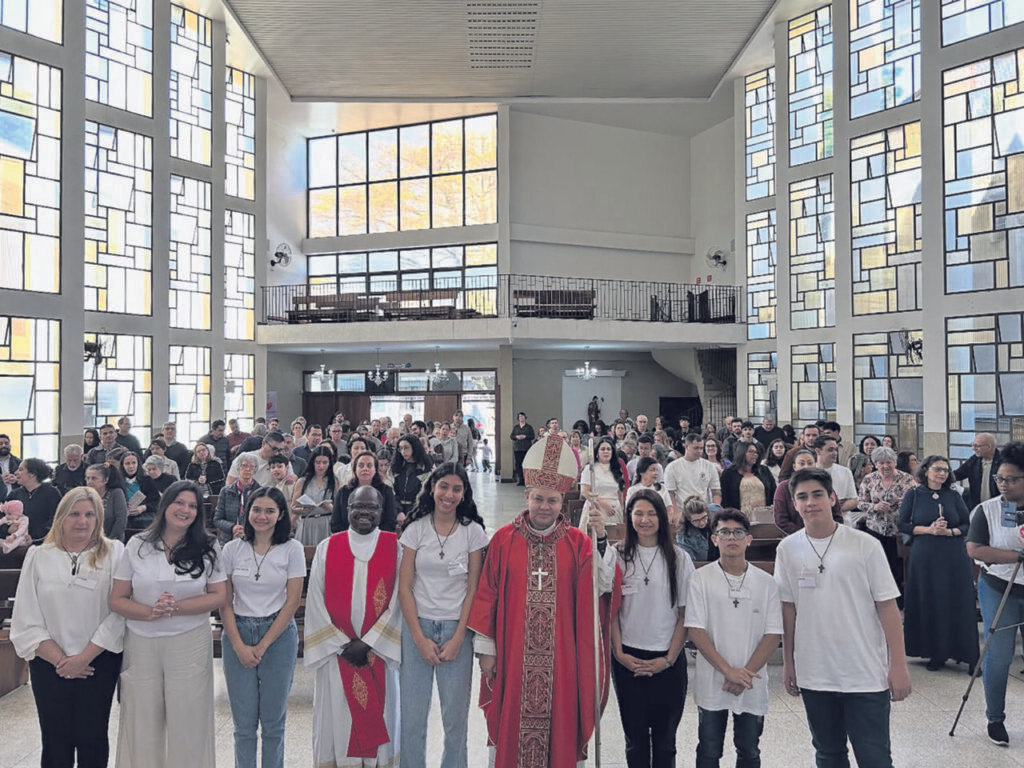 Belém: Dom Cícero preside crismas, apresenta padres e participa de encontros - Jornal O São Paulo