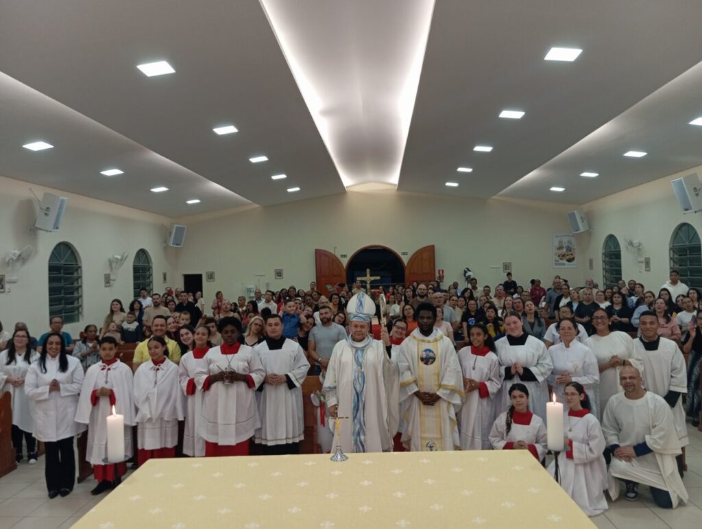 Fiéis festejam a padroeira da Paróquia Nossa Senhora das Flores - Jornal O São Paulo