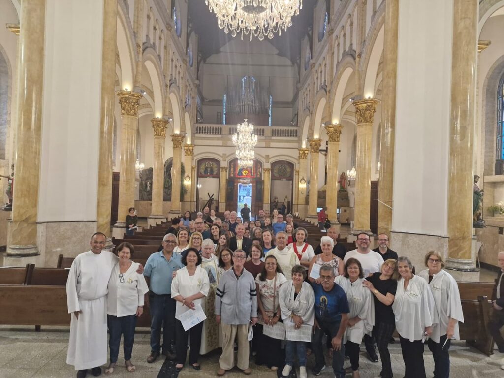 Belém: Dom Cícero preside crismas, apresenta padres e participa de encontros - Jornal O São Paulo
